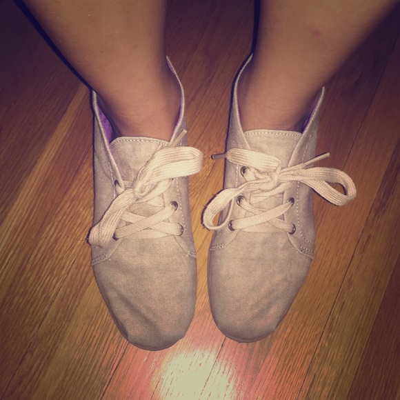 Blowfish Booties