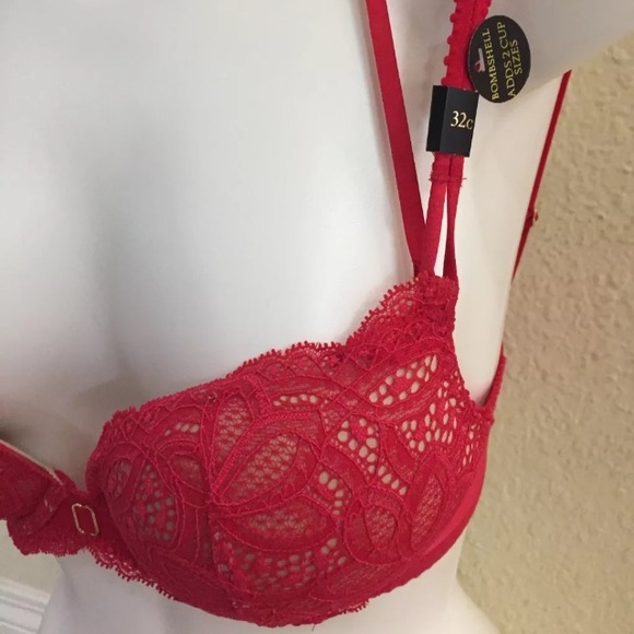 Victoria's Secret Red bombshell plunge bra 32C - Picture 2 of 4