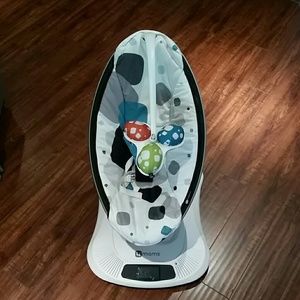 Mamaroo Multi Plush Infant Seat