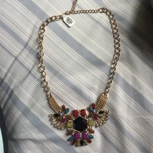 Statement necklace