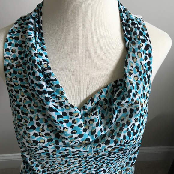 blue printed top - Picture 2 of 4