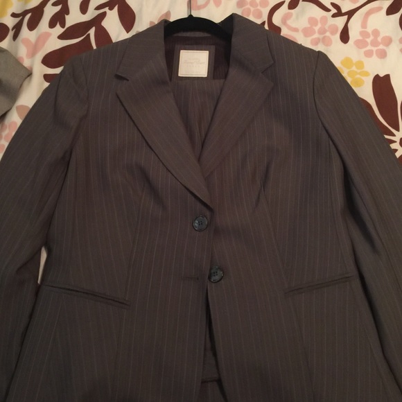 The Limited Women's Travel Pant Suit Size 12