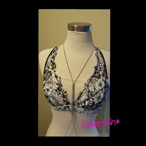 PINK Victoria's Secret Other - Black & White Lace Bralette