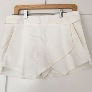 Zara fashion skort size m