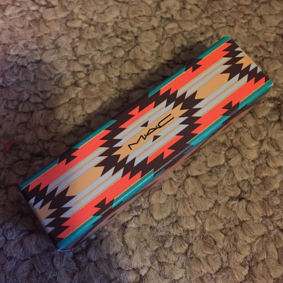Mac arrowhead