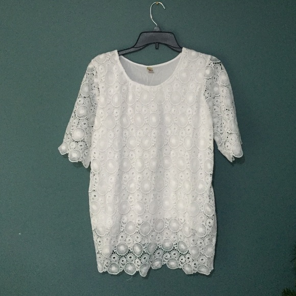 White lace flowy blouse