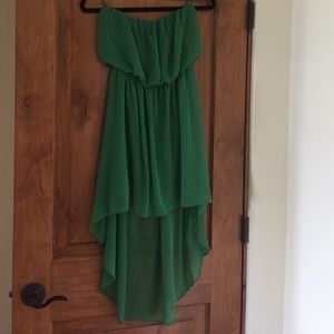 Sz s green, strapless summer dress.