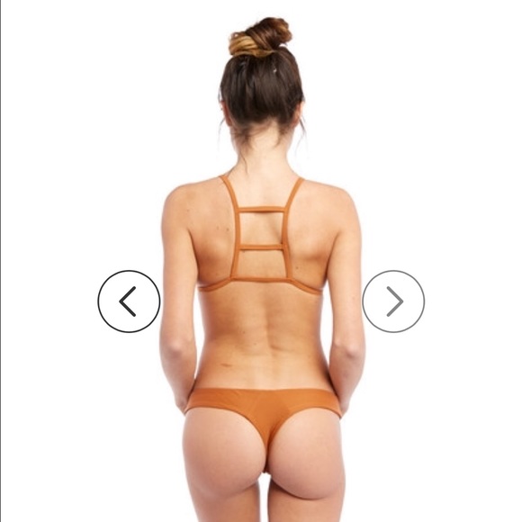 NWT stone fox Cora top aloha daze sm - Picture 4 of 4