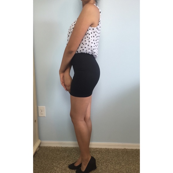 POLKA DOT BLACK AND WHITE DRESS - Picture 2 of 3