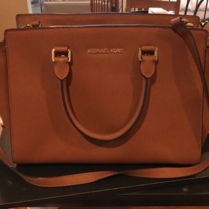 Luggage brown Michael Kors Handbag.. Gently Used!