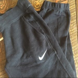 Nike Crop Joggers