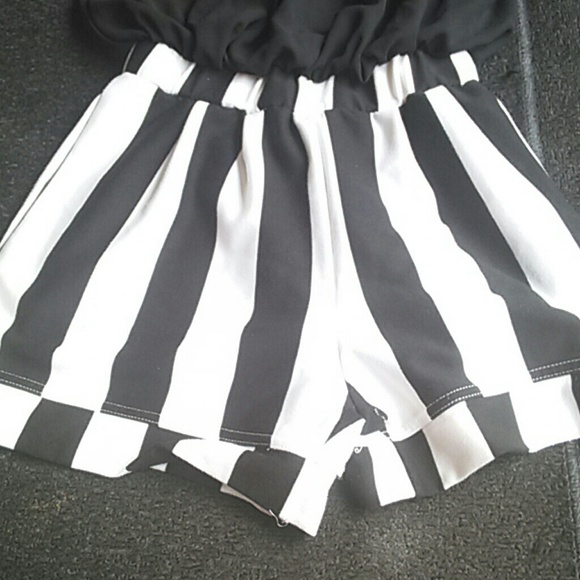 Black/white jumper - Picture 4 of 4