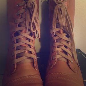 Olsenboye combat boots- In cognac