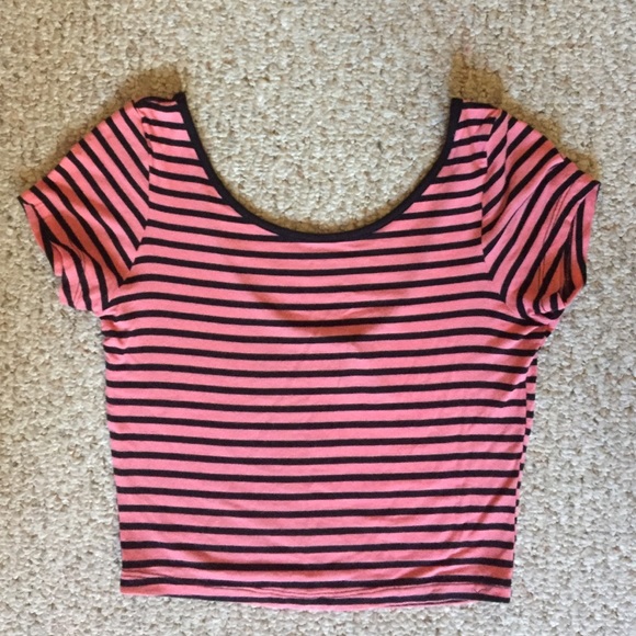 Black and orange striped crop top - Picture 1 of 1