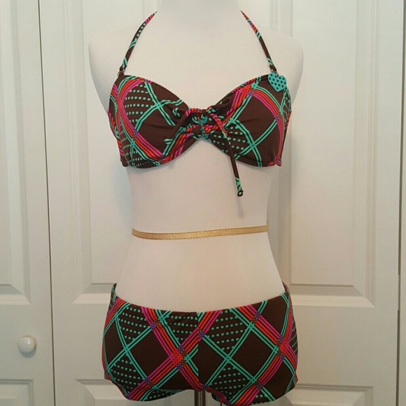 Versatile 2 piece swimsuit