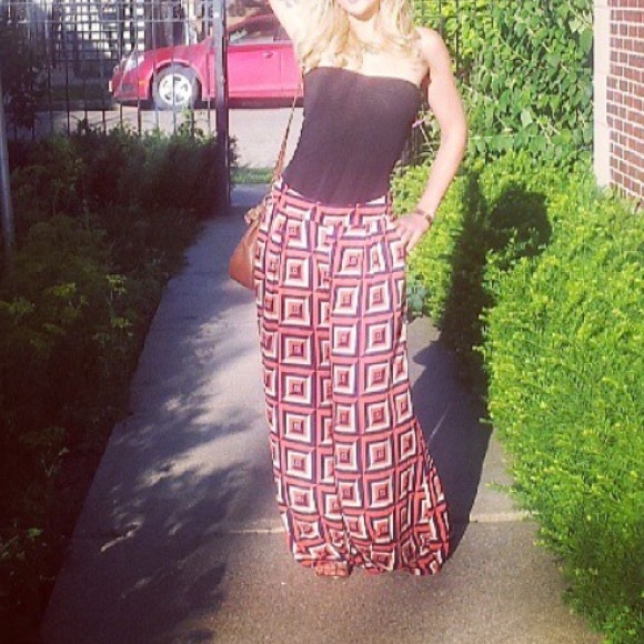70's inspired wide leg pants