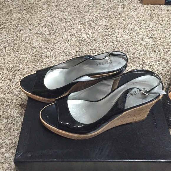 Guess heels - Picture 2 of 4