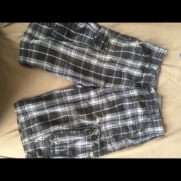 Levi's cargo shorts💥 - plaid