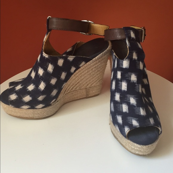 REDUCED Bettye Mueller Espadrille Platform Wedges - Picture 2 of 4