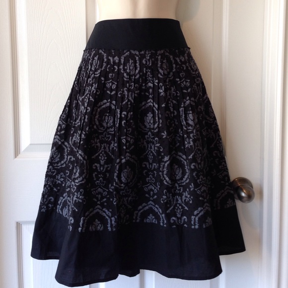 Black swiss dot cotton skirt size 4