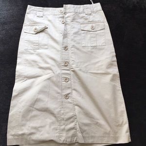 Gap khaki military style skirt