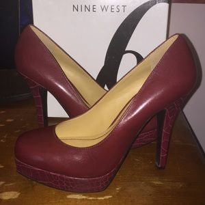 Nine West Heleneo Pump in Shiraz Le