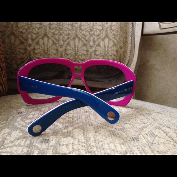 MARC JACOBS Sunglasses main image 6