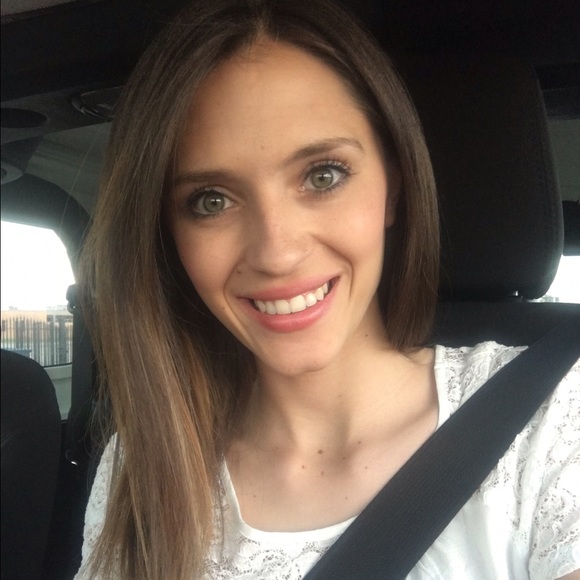 Meet your Posher, Haley