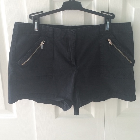Black shorts with zipper accents