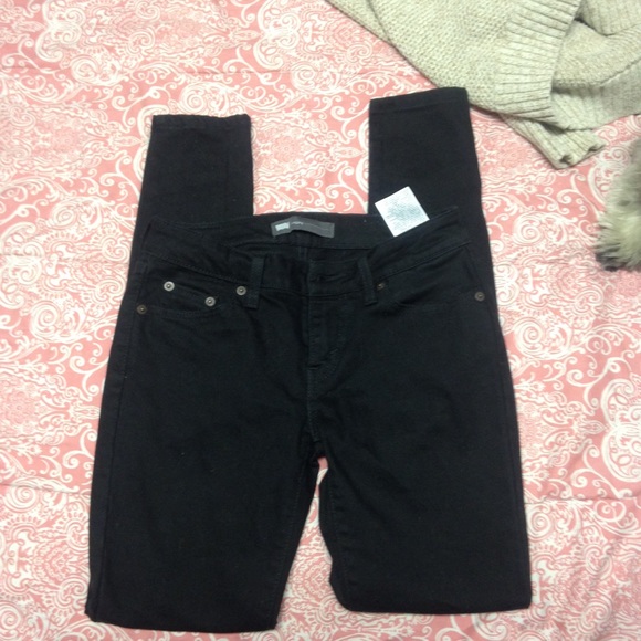 Levi's black legging/jeans