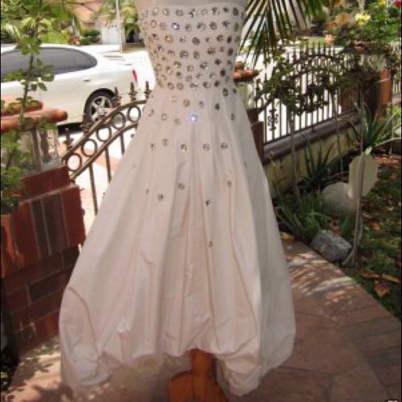 Bcbg jeweled taffeta asymmetric gown Sz 10 - Picture 7 of 7