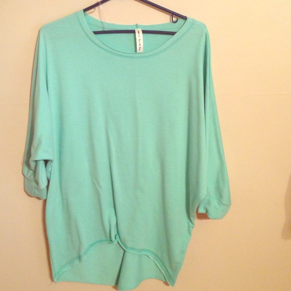 #2 🎉Tiffany Blue High-Low Tunic