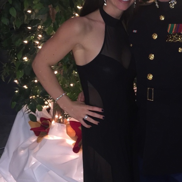 Forever 21 black cut out dress - Picture 4 of 4