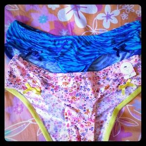 Macy's Intimates & Sleepwear - 6 Pretty Summer Panties size S Macy's Intimates & Sleepwear - 6 Pretty Summer Panties size S