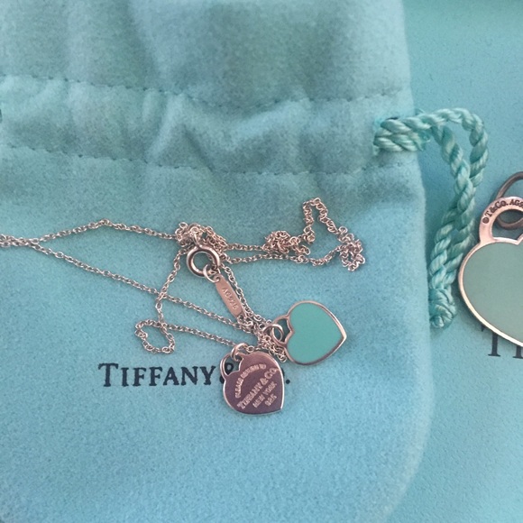 Return to Tiffany mini heart necklace