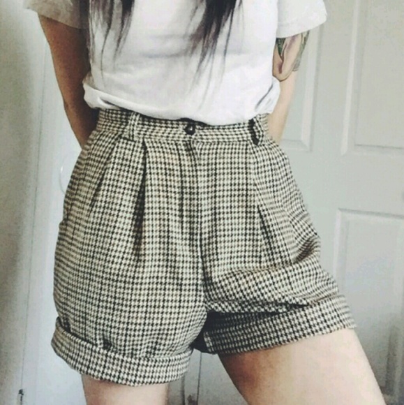 Vintage Plaid High Waisted Pleated Shorts