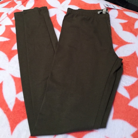 Olive green leggings