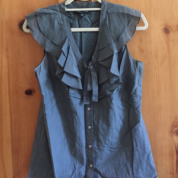 Banana republic tank with ruffle detail