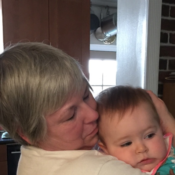 Meet your Posher, Deb - Picture 1 of 1