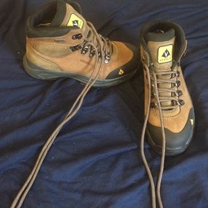 Vasque hiking boots