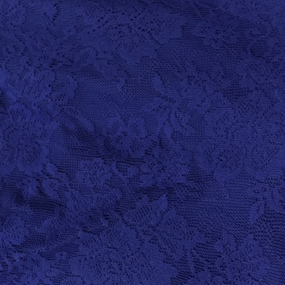 Dress - Picture 3 of 4