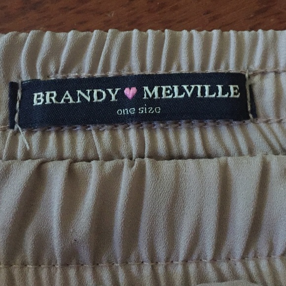 Bandy Melville Skirt - Picture 2 of 3