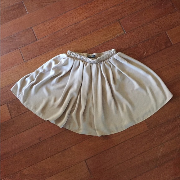 Bandy Melville Skirt - Picture 1 of 3