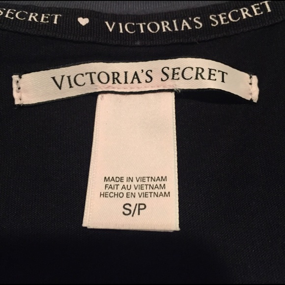 🌺👗VS Sleep Shirt👗🌺 - Picture 3 of 4