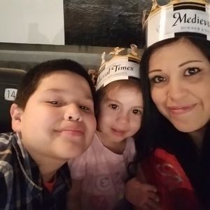 Meet your Posher, Mari