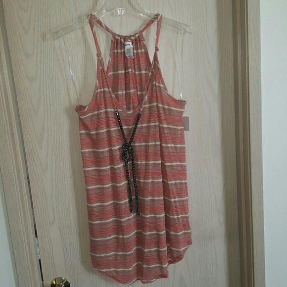 NWT tank top with built in necklace