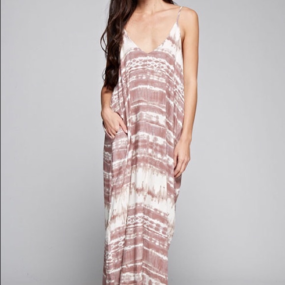 Love Stitch Desert Canyon Mila Maxi Dress