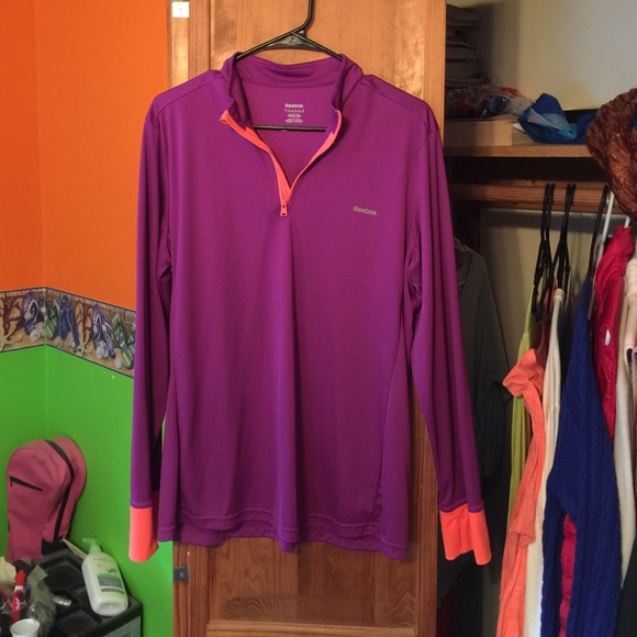 Reebok 3/4 Zip Athletic Top