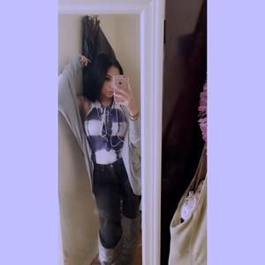 Meet your Posher, Aandrea