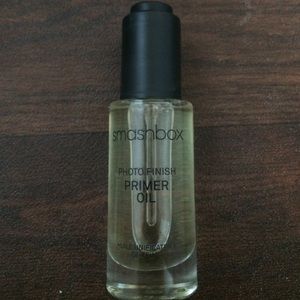 Smashbox primer oil
